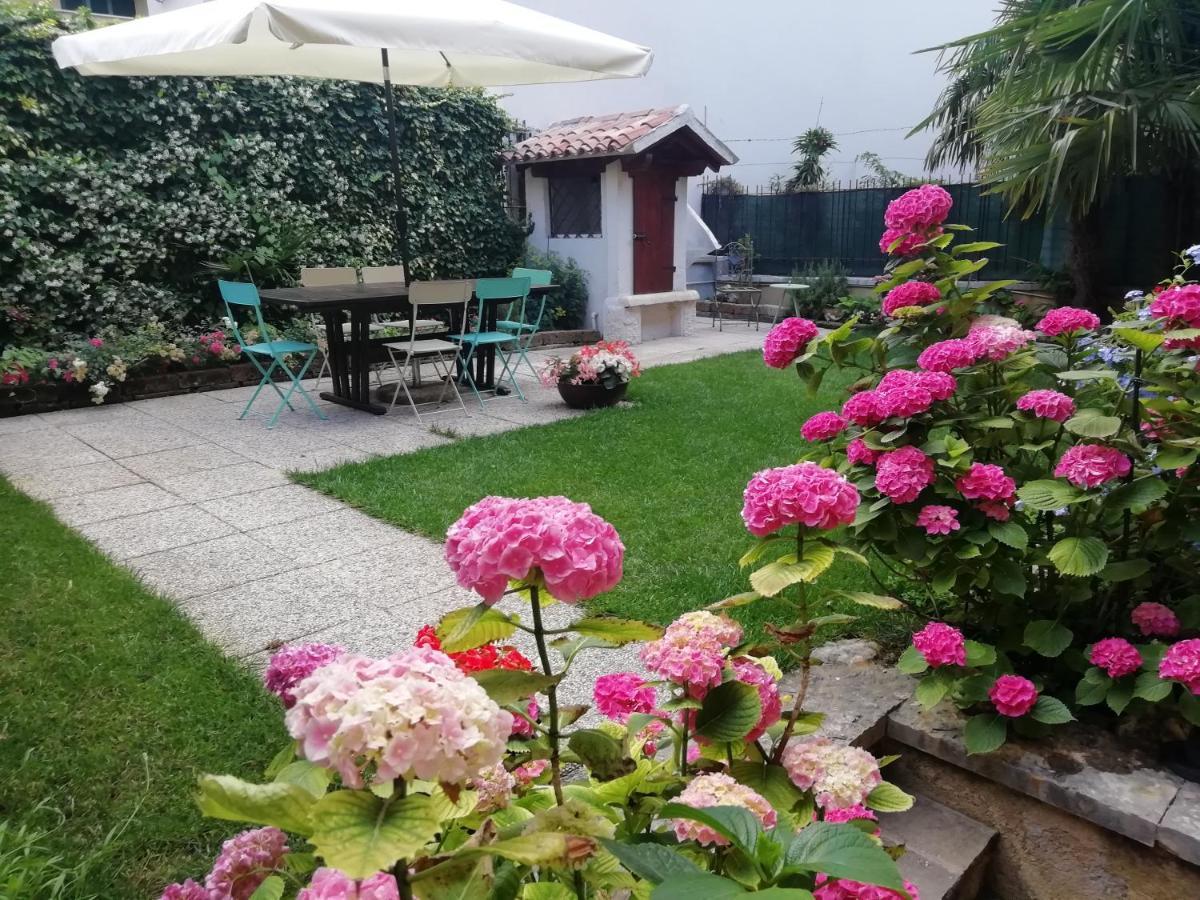 Appartamento Emma E Silvio Desenzano del Garda Exterior foto